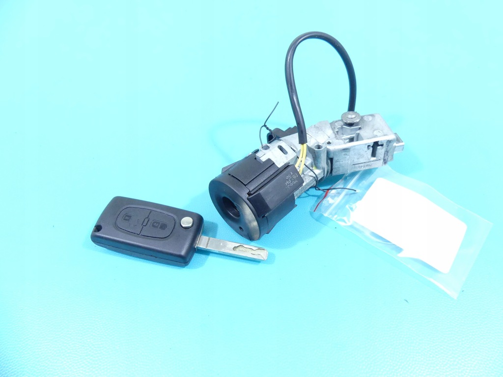 фото №1, Замок зажигания ключ вкладка citroen c3 picasso 08-17