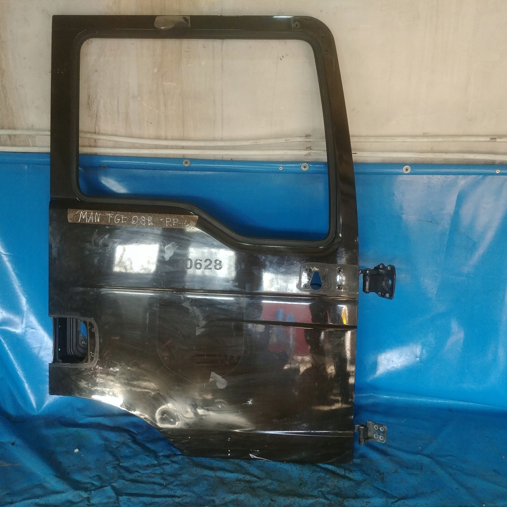 Купить Дверь правое  правый  перед man tgl tgm tga 2008r.