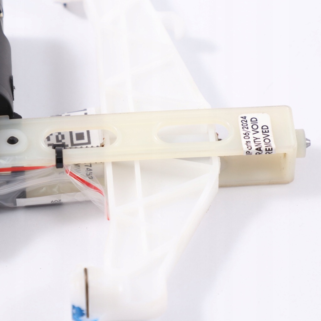 Bmw g20 g21 g14 f91 g15 f92 g16 привід регулювання підголівник 7452225 Оригінал