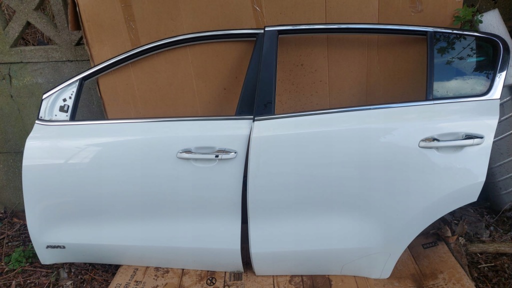 Купить Kia sportage 4 iv дверь левая задние левый задний  hw