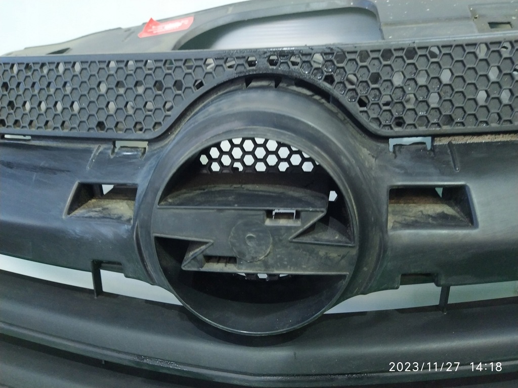 фото №4, Решётка радиатора решётка радиатора opel vivaro b 623104066r
