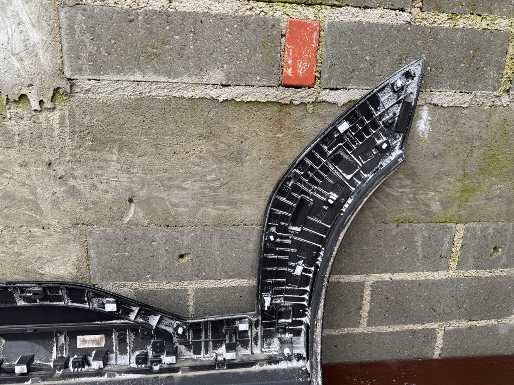 фото №12, Kia ev9 ev 9 gt-line молдинг дверь правый задняя 87734-do300