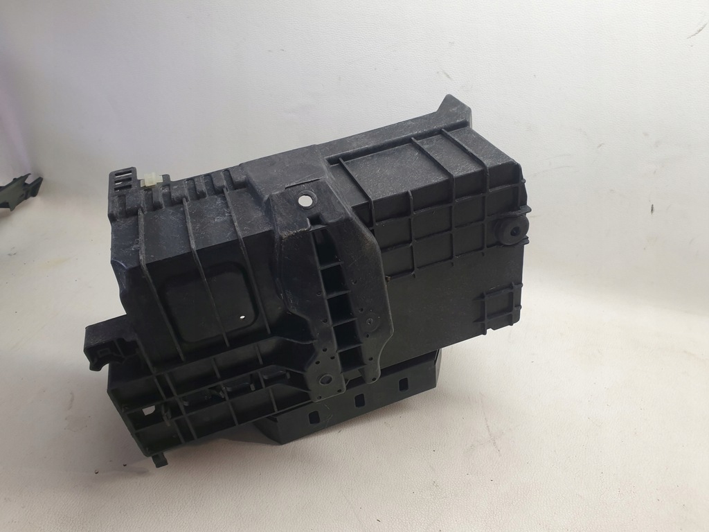 фото №6, Chevrolet orlando 2.0 vcdi кронштейн корпус аккумулятор перед 13354419