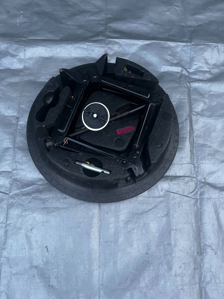 фото №2, Jeep compass ii домкрат вкладыш w запаска комплект 2018-