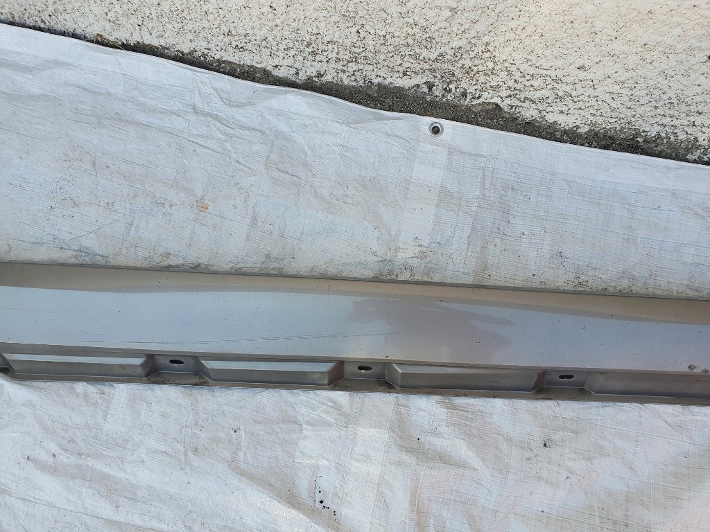 фото №3, Накладка порог правая mercedes r-klasa w251