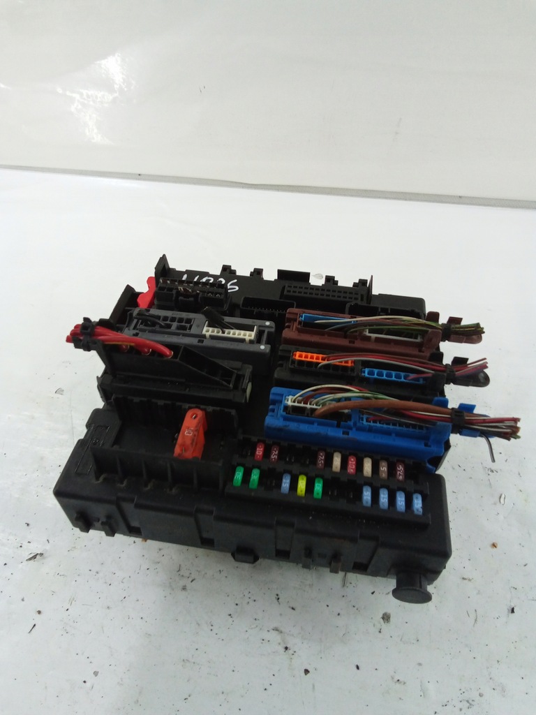 фото №1, H926 коробка предохранителей vectra c 13205774