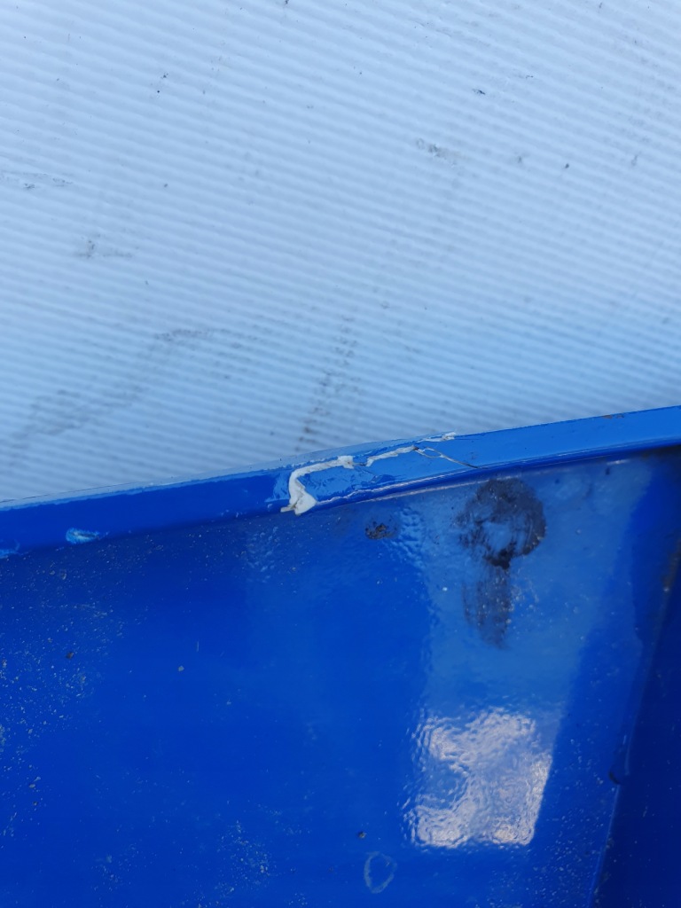 Крышка бардачка правая iveco stralis s-way Оригинал