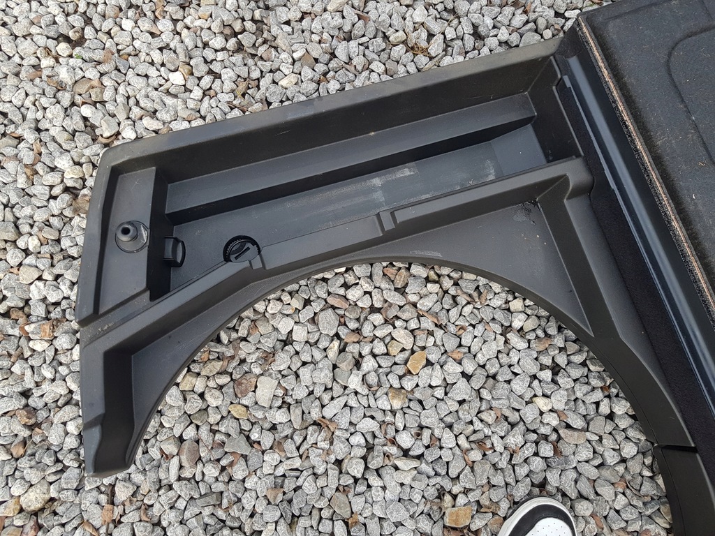 фото №11, Бардачок - підлога - обшивка - килимок багажника / vw touran i - 2003-2015