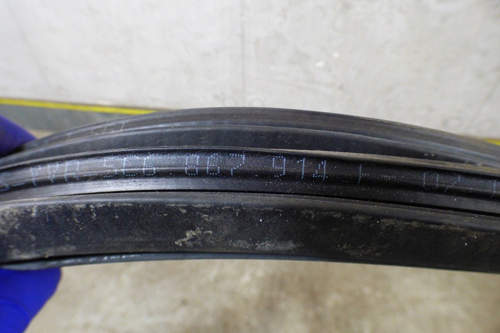 фото №5, Прокладка дверь левая правая задняя stbdb 5c6867913f 5c6867914f vw jetta 6 vi 5c