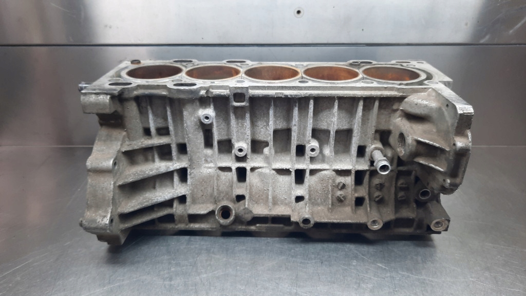 фото №12, Блок двигателя b5244t volvo s60 v70 ii 2.4b