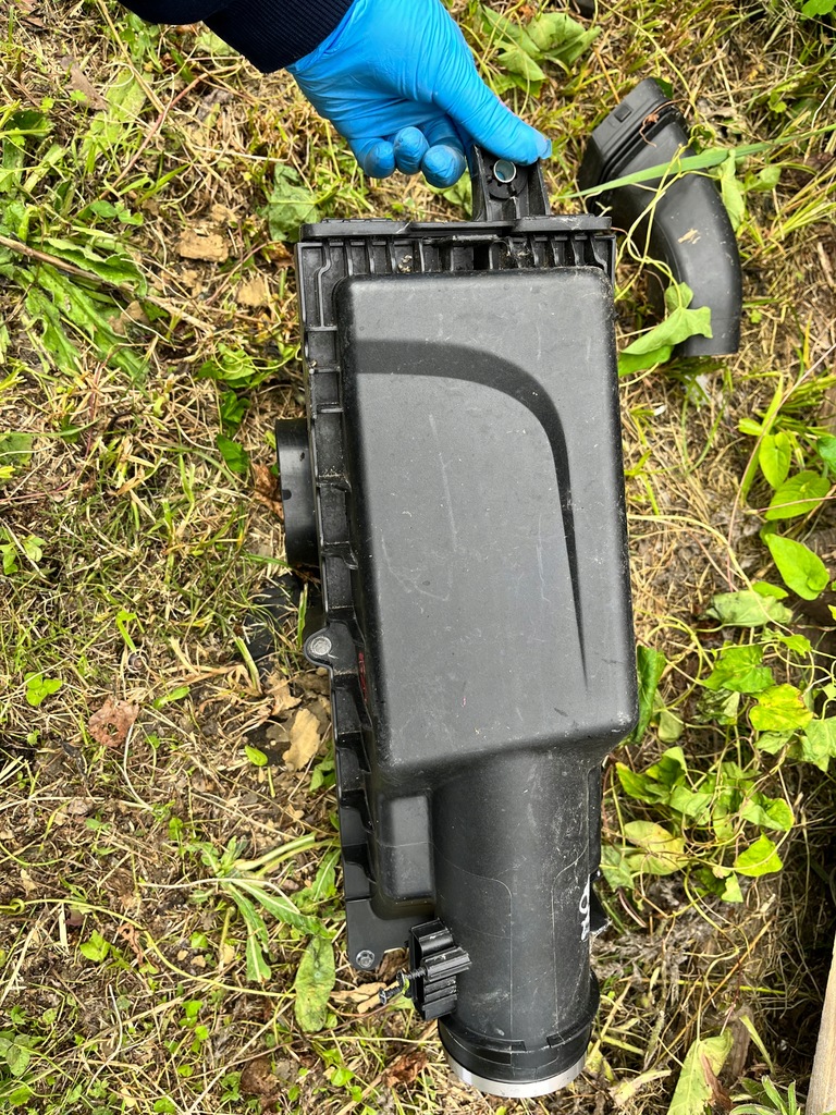 фото №3, 79 stelvio 2.2d корпус фильтр воздуха 50553900