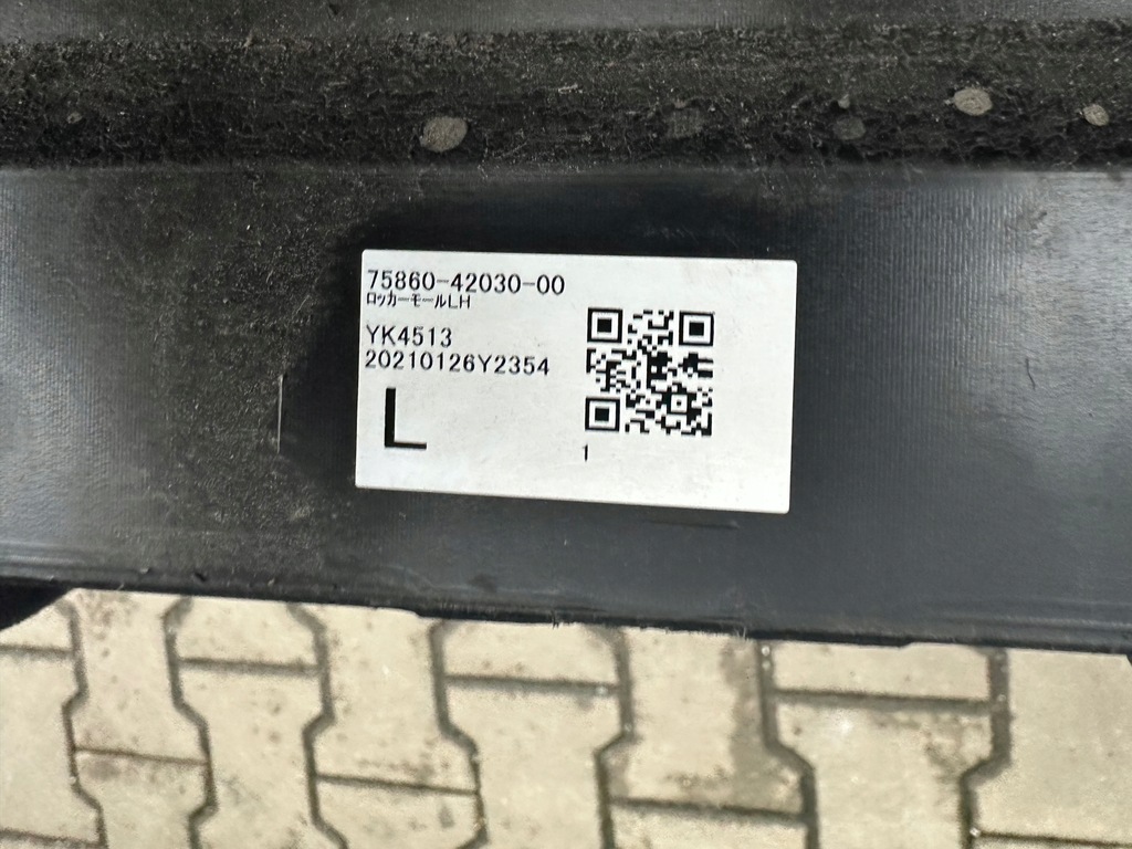 фото №12, Toyota rav4 v молдинг порог левая 75860-42030