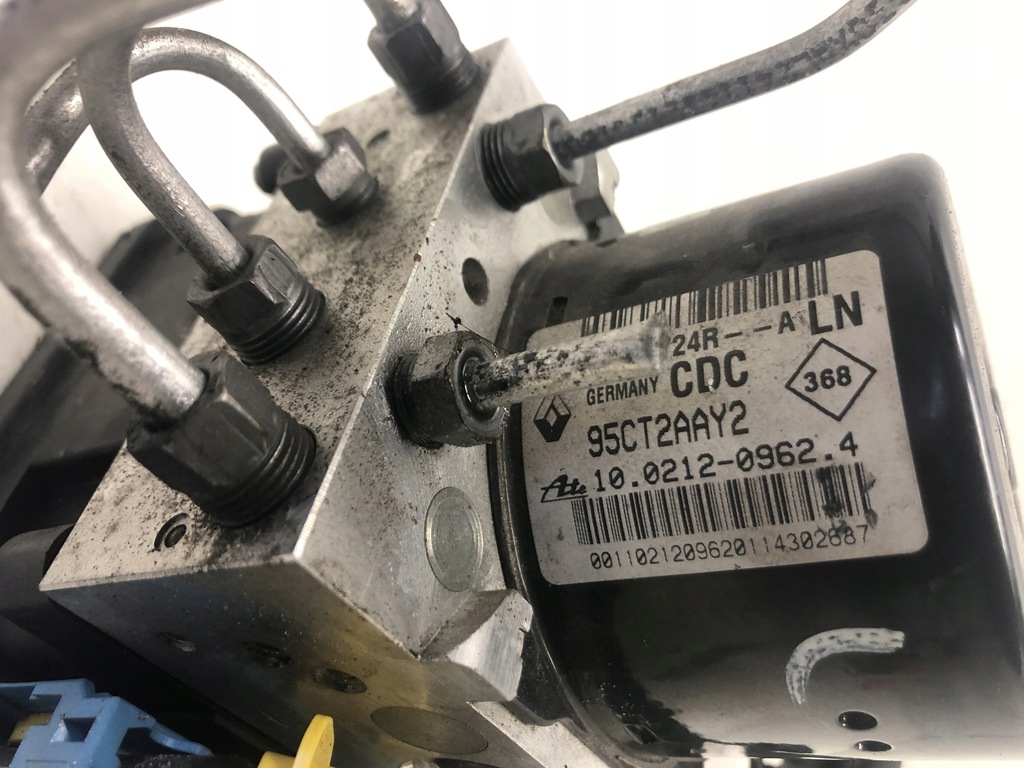 фото №8, Насос abs штекер renault megane 3 scenic iii 476605724r 28.5612-5803.3