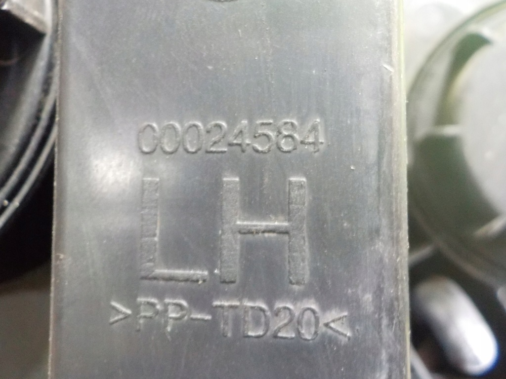 фото №5, Opel antara lift 2.2 cdti 12r 5d лампа левая перед 00024584