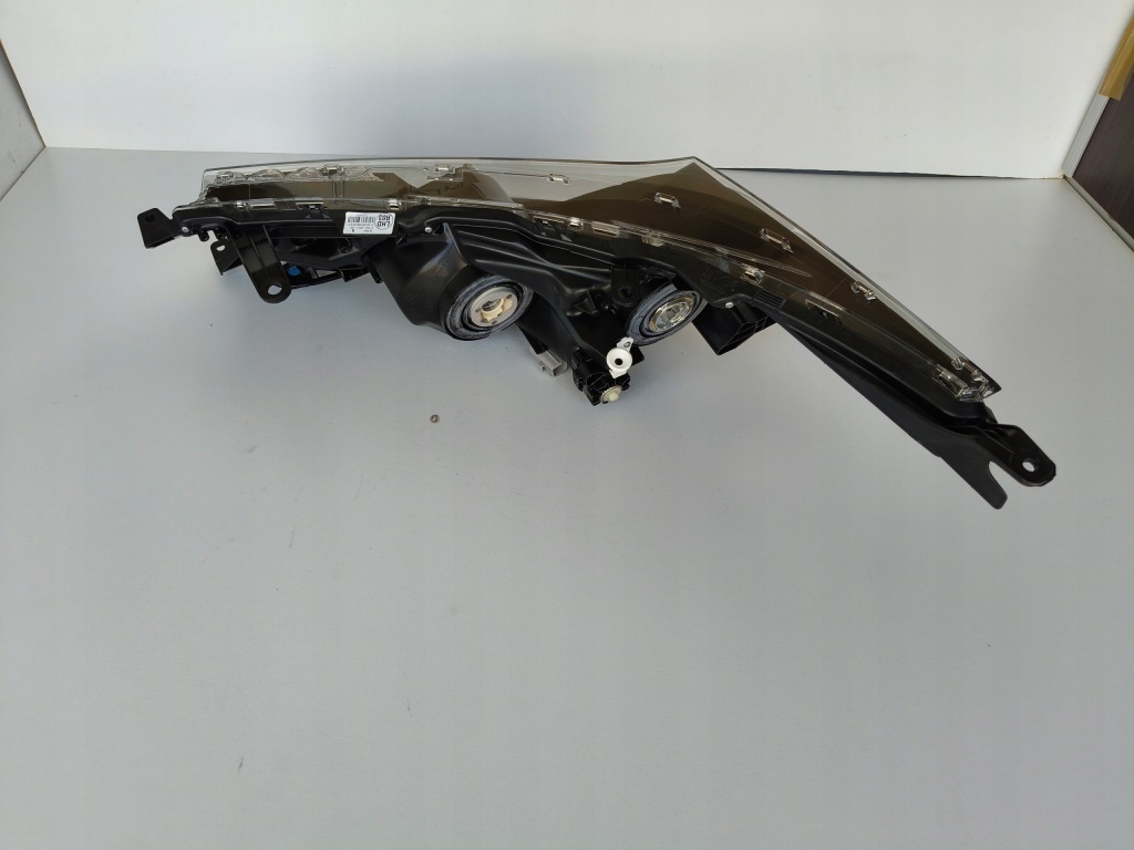 Нова фара правий фара toyota corolla e16 led Оригінал