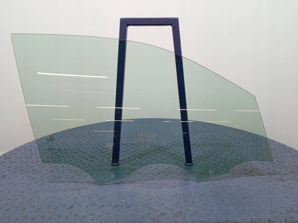 фото №1, Vw t-cross стекло дверь перед правая 19r 2gm845202