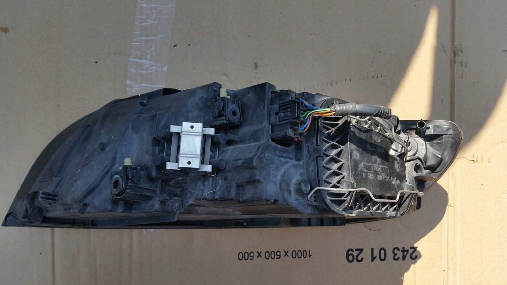 фото №7, Volvo s40 ii lift лампа фара правый 31299584