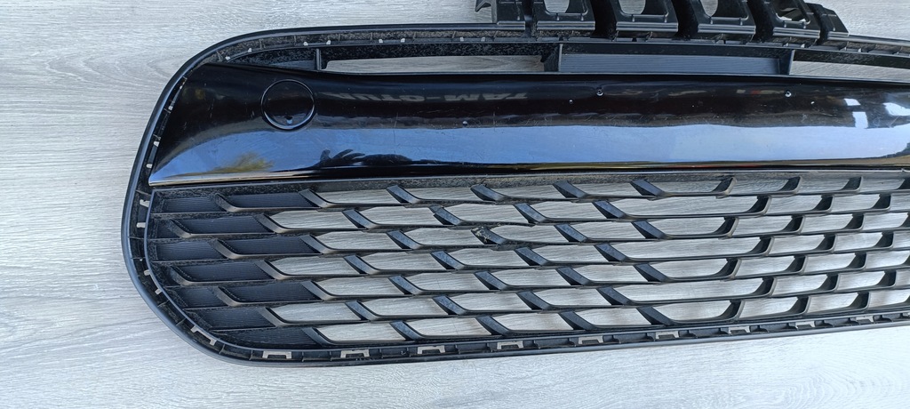 фото №10, Kia rio iv 4 2017- решётка средняя nr6