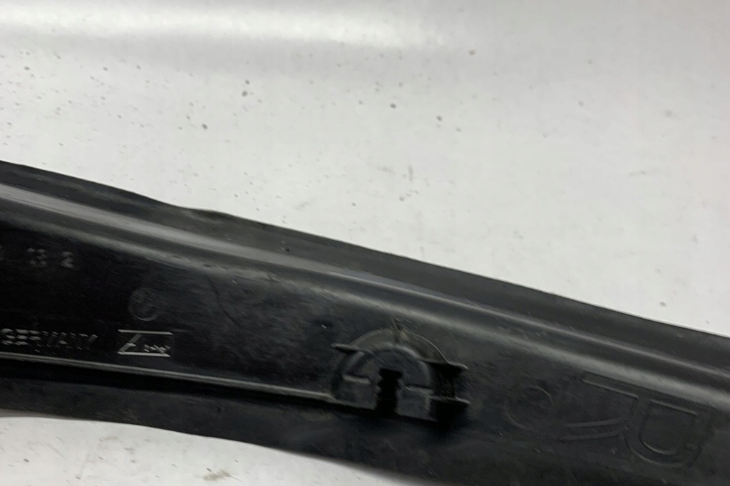 фото №9, Правый пластик крышки багажника bmw 3 g20, g28 7430620 2.0l бензиновый 190kw