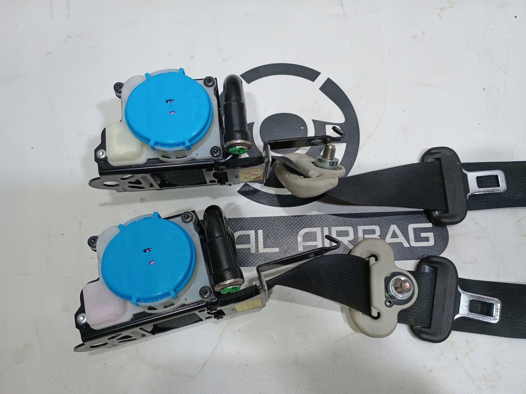 фото №4, Mazda 2 ii mazda 3 iii pas ремни безопасности перед оригинал демонтаж