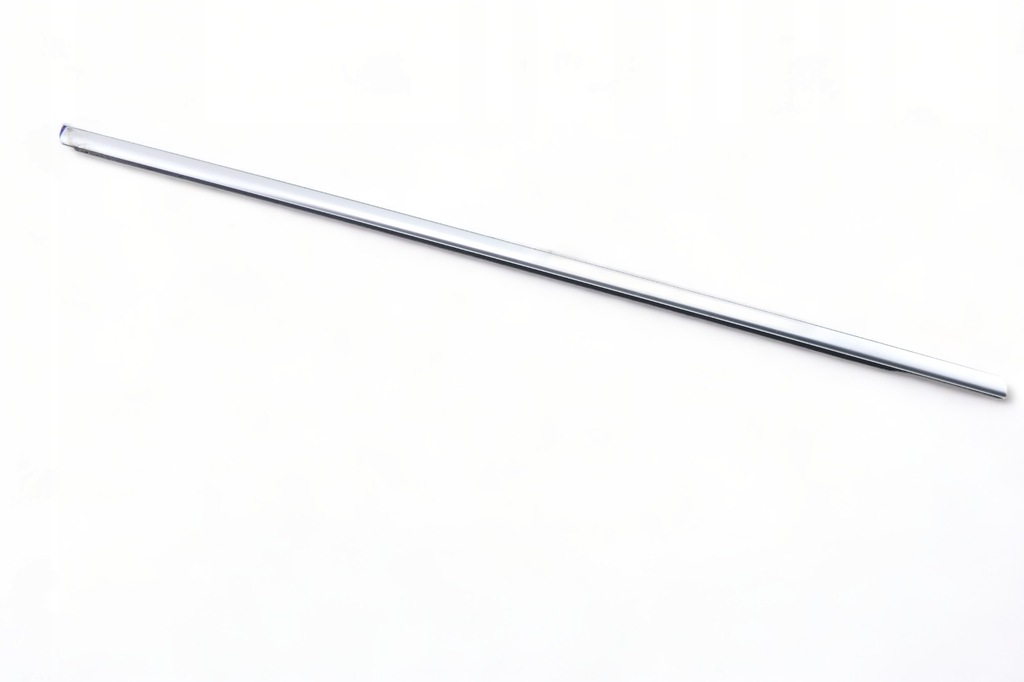 фото №1, Молдинг ущільнювач правий перед volvo v60