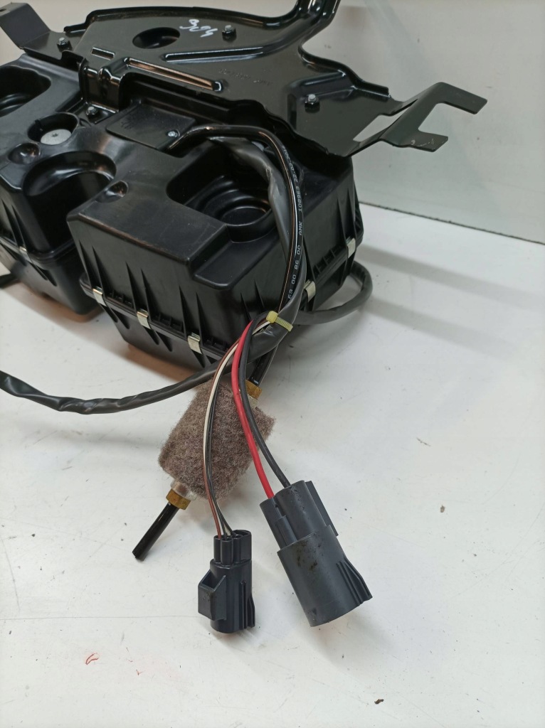 Компресор підвіска l494 cpla3b484cd land rover range rover sport ii Доставка