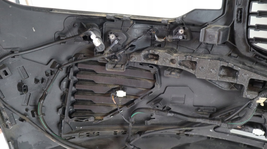 фото №13, Volvo v60 ii r-design бампер перед 19 019 31690530