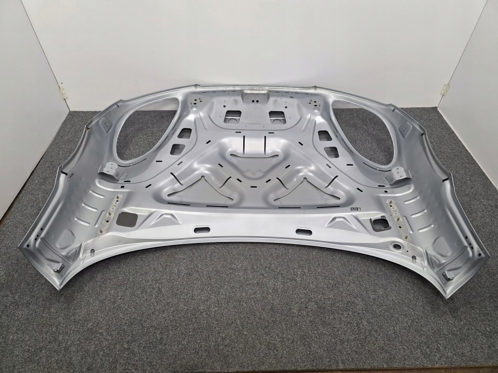 Капот porsche macan 95b 95b823155h оригинальная с Разборки