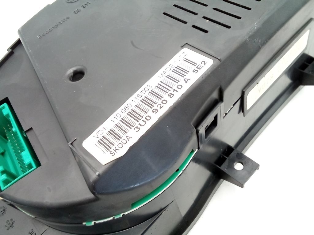 фото №10, Skoda superb i 1 счетчик приборы спидометр 3u0920810a