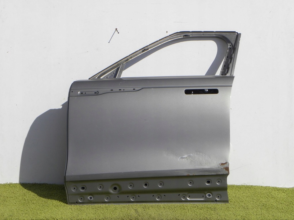 фото №1, Двері перед ліва land rover velar l560 17- оригінал