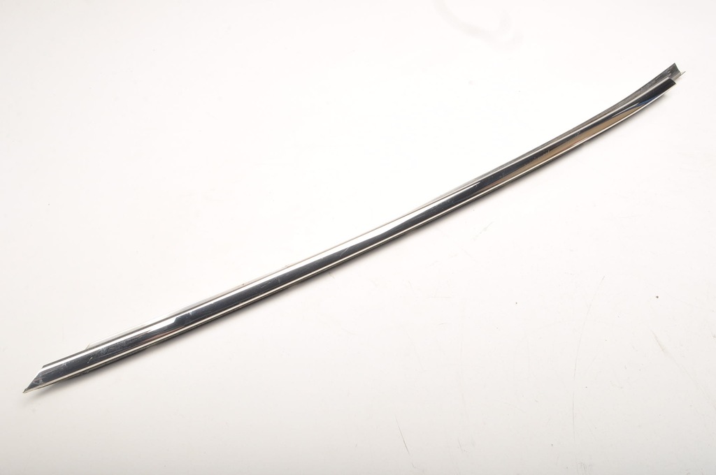 фото №1, Aston martin vantage 4.7 молдинг хромована