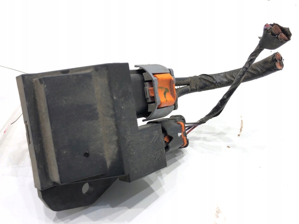 фото №1, Модуль вентилятора peugeot 2008 i 9827870080 1.2 110km блок керування