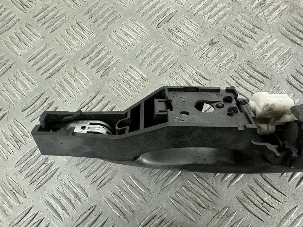 фото №9, Renault clio iii ручка двері лівий задня do фарбування!!