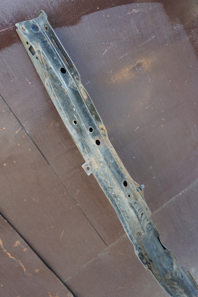 фото №7, Suzuki vitara pas передній підсилювач балка молдинг 88-97r