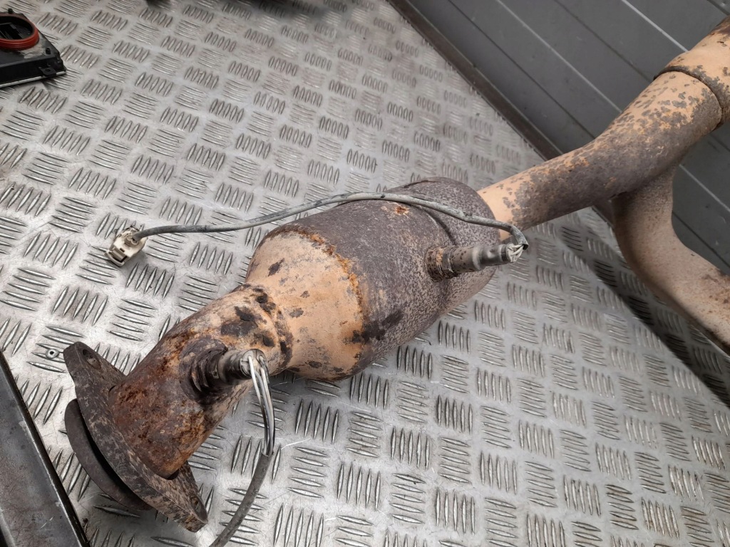 Dodge ram перед katalizator/dpf Недорого