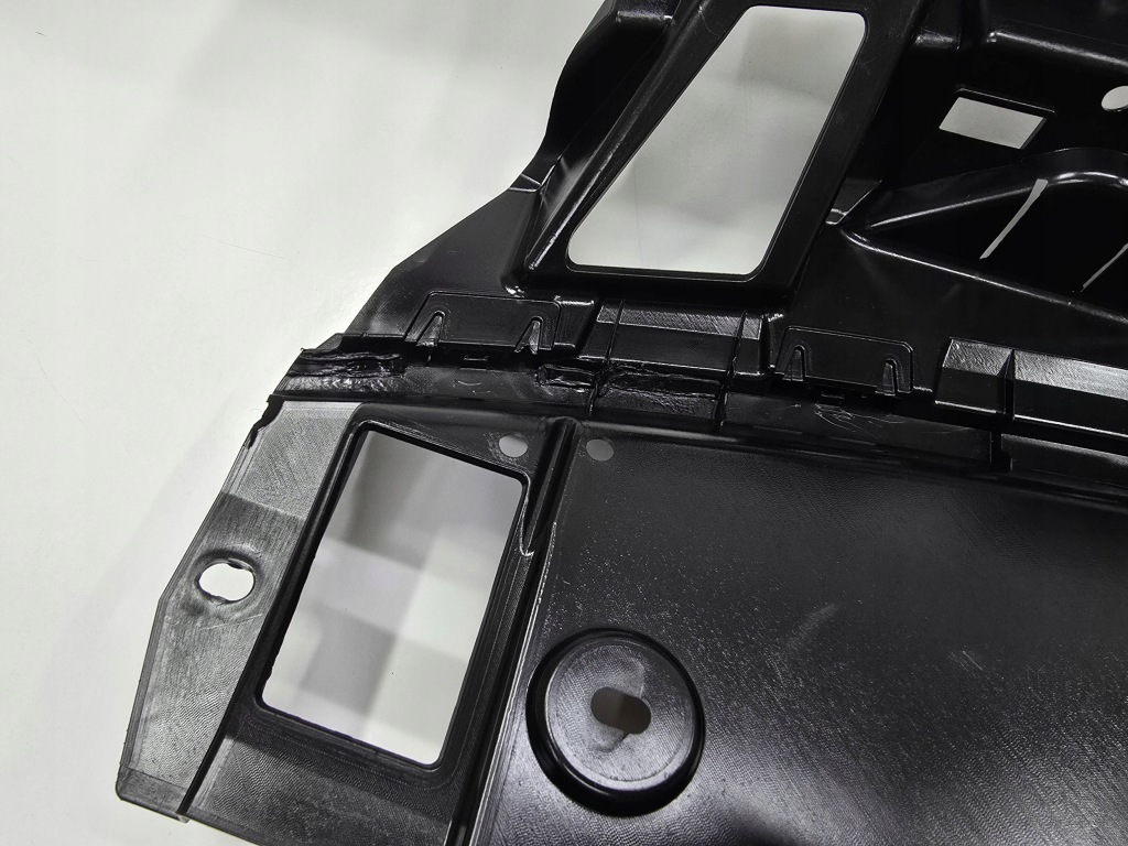 Козырёк усилитель каркас решетка бампера renault scenic 3 3 рестайлинг  12-16 p Цена