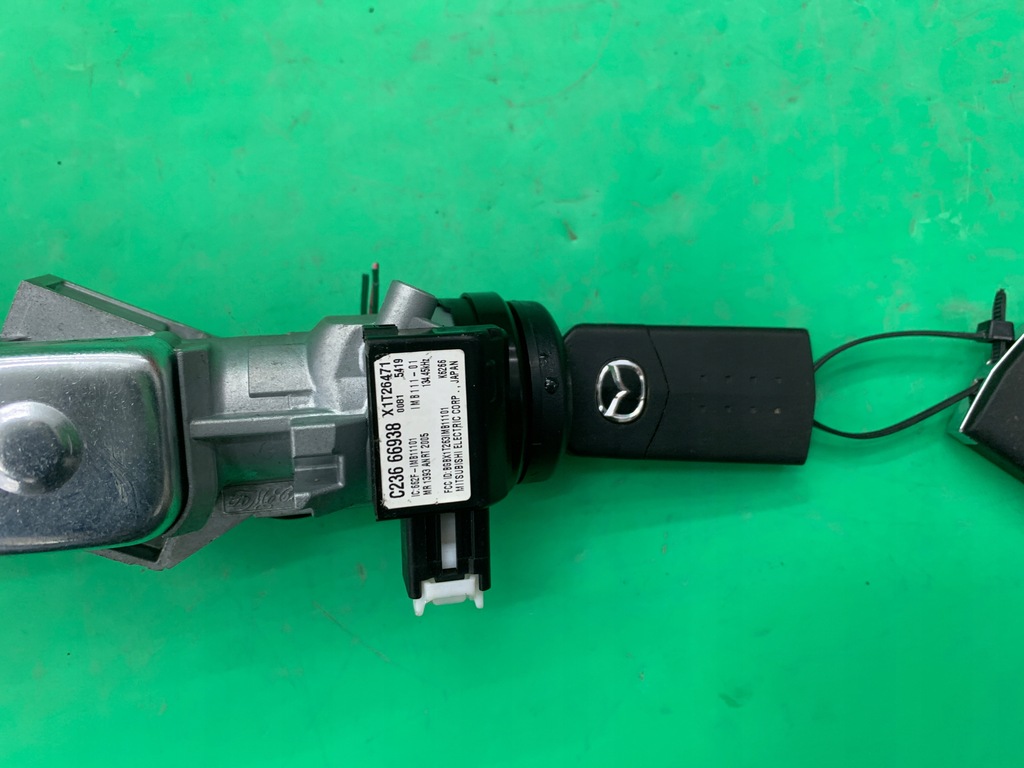 фото №13, Бортовий комп'ютер набір стартовий імобілайзер запуск mazda 5 v i cr 05- 1.8b 16v l82318881b