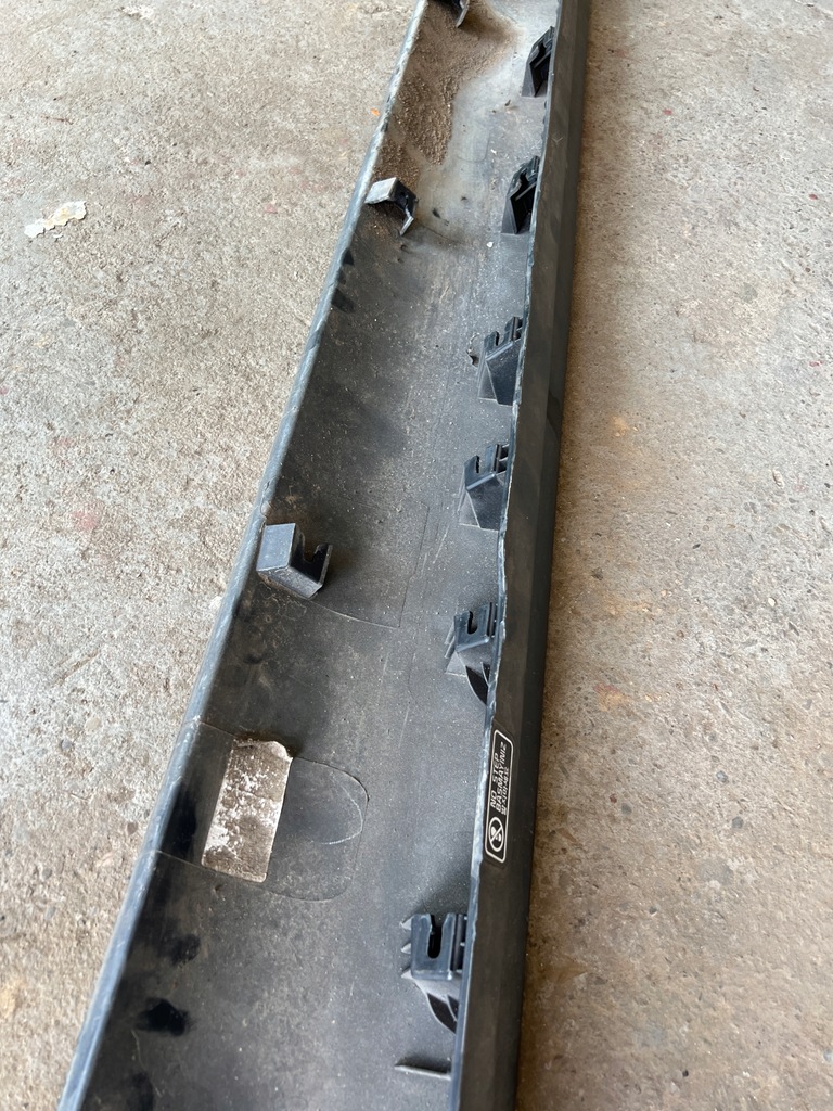 фото №7, Kia stonic 17- молдинг накладка порог порог правая