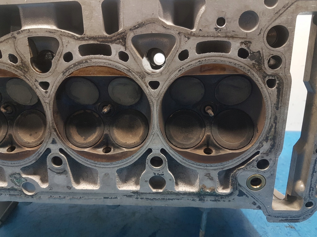 фото №13, Audi a5 8t 2.0 tfsi cdnb головка двигателя 06h103373k