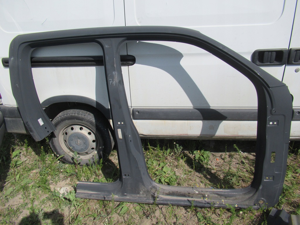 фото №1, Порог блок двигателя правый vw amarok 2h7