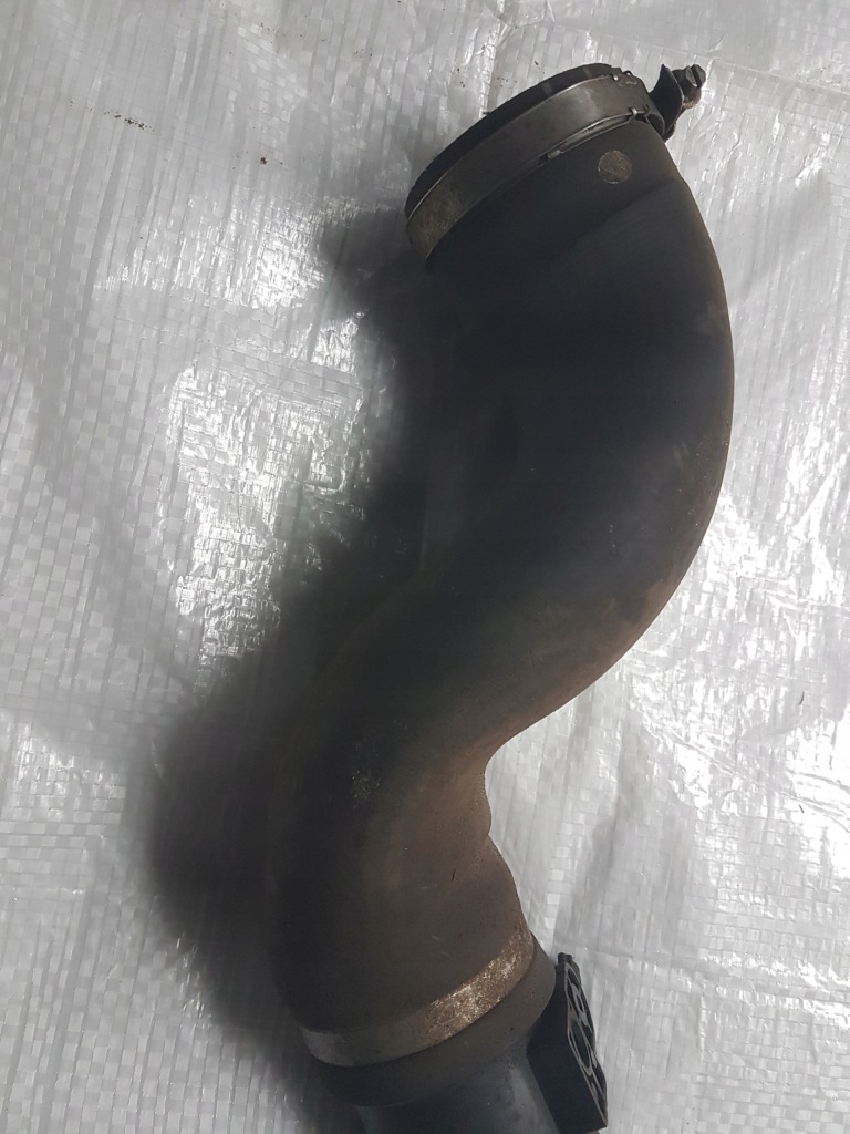 фото №1, Bmw 1 f20 3 f30 шланг интеркулер резиновый