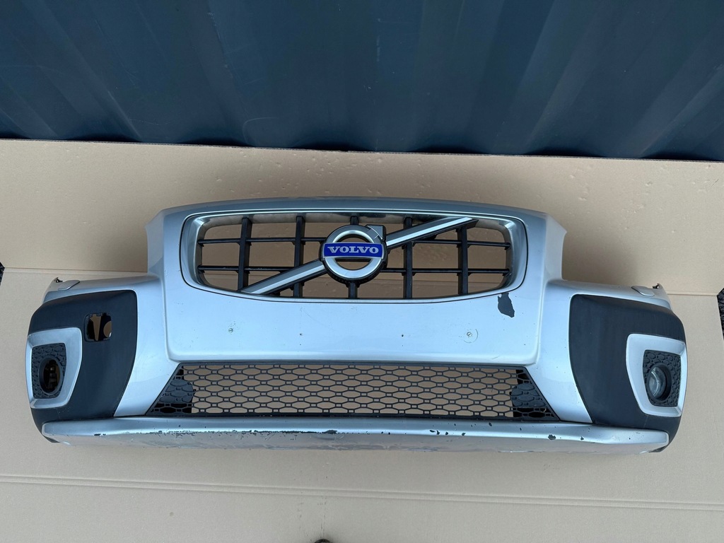 фото №1, Бампер передній volvo xc70 lift 2008- оригінал комплект