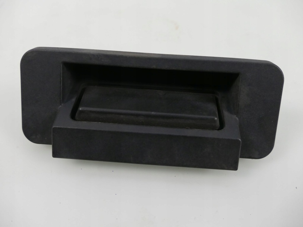 фото №1, Mercedes r172 slk w172 ручка кришки багажника задня