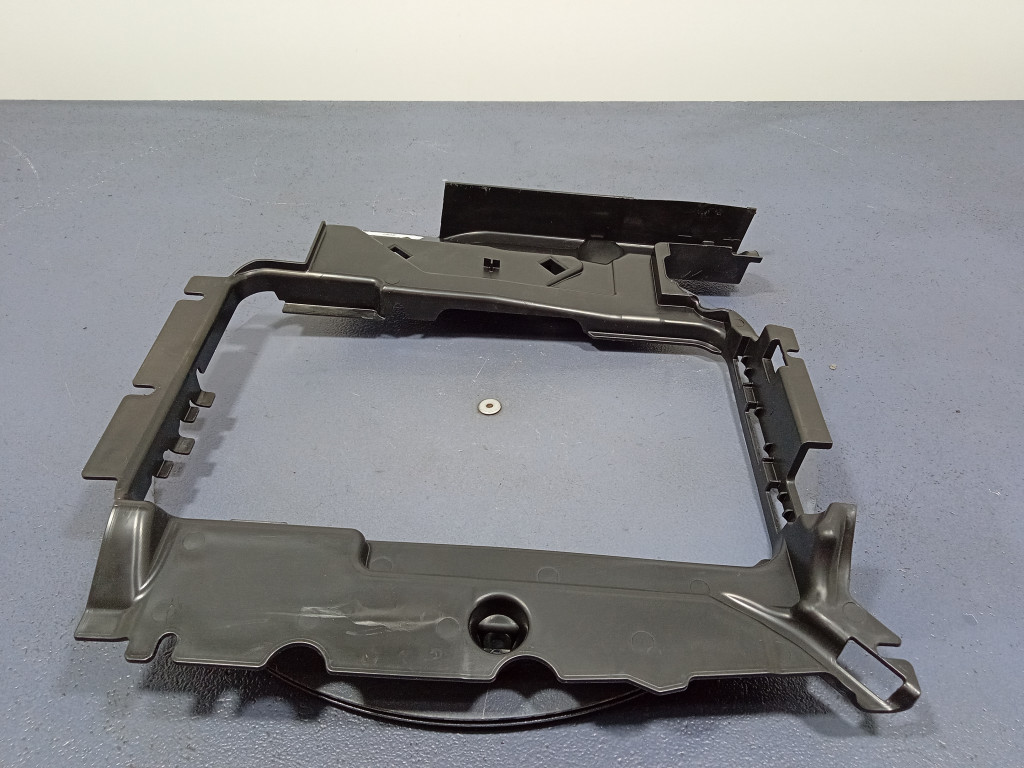 фото №5, Mercedes gls x166 защита корпус крышка a1666800804