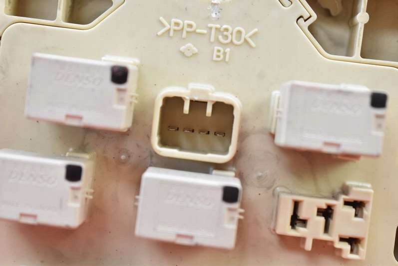 фото №12, Коробка предохранителей bsi 36770-79j01 fiat sedici 1.6 16v 107 km 05-09