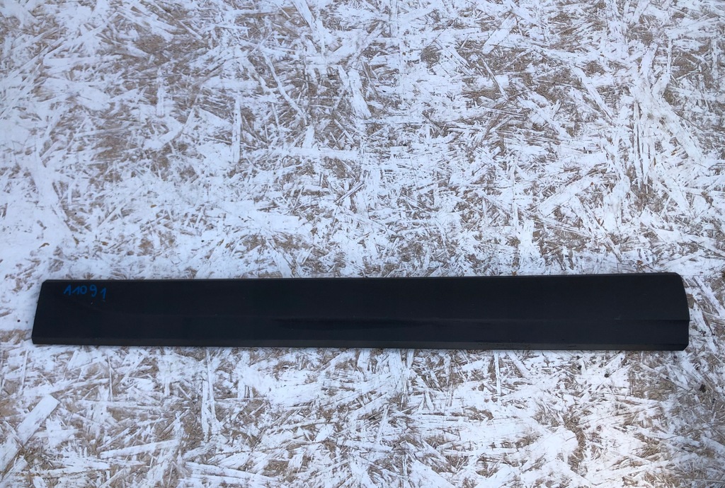 фото №1, Молдинг нижняя дверь правая перед audi q5 8r0 8r