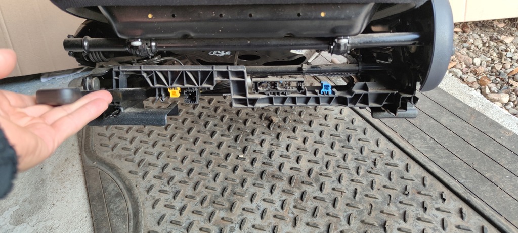 фото №8, Mercedes w203 сиденье левый granatowy перед lift