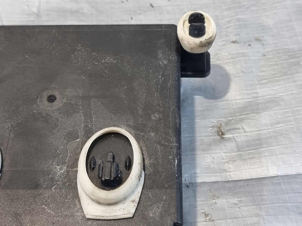 фото №10, Модуль двері правий задня оригінальний номер a2118201626 mercedes e klasa w211