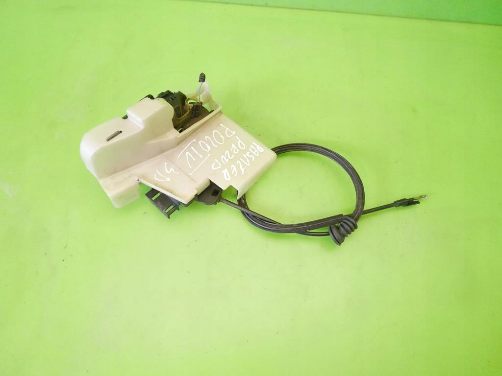 Замок дверь правый перед vw polo iv 9n 3d hb 01-05 Киев