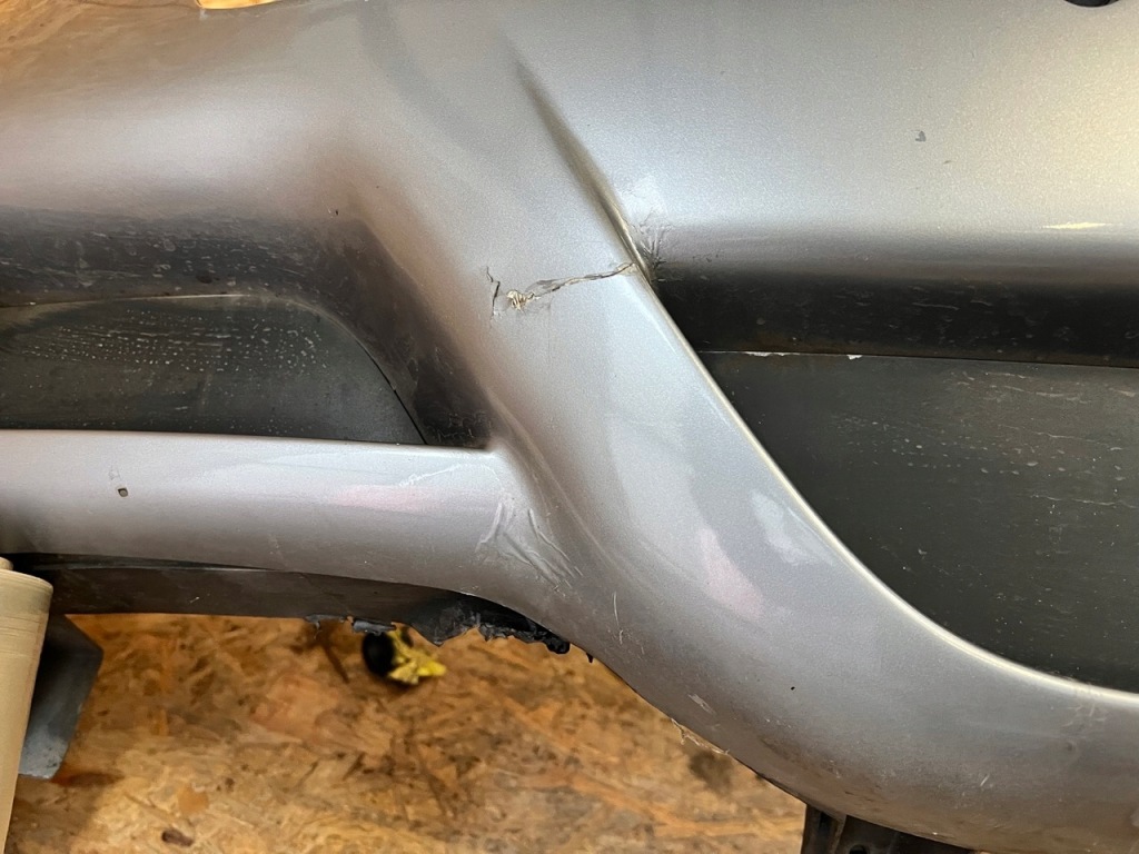 Купити Бампер задня задній bmw x3 e83 pdc aero код лакофарбового покриття: a08/7